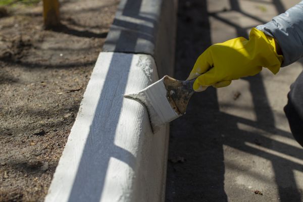 Curb Painting in Acworth